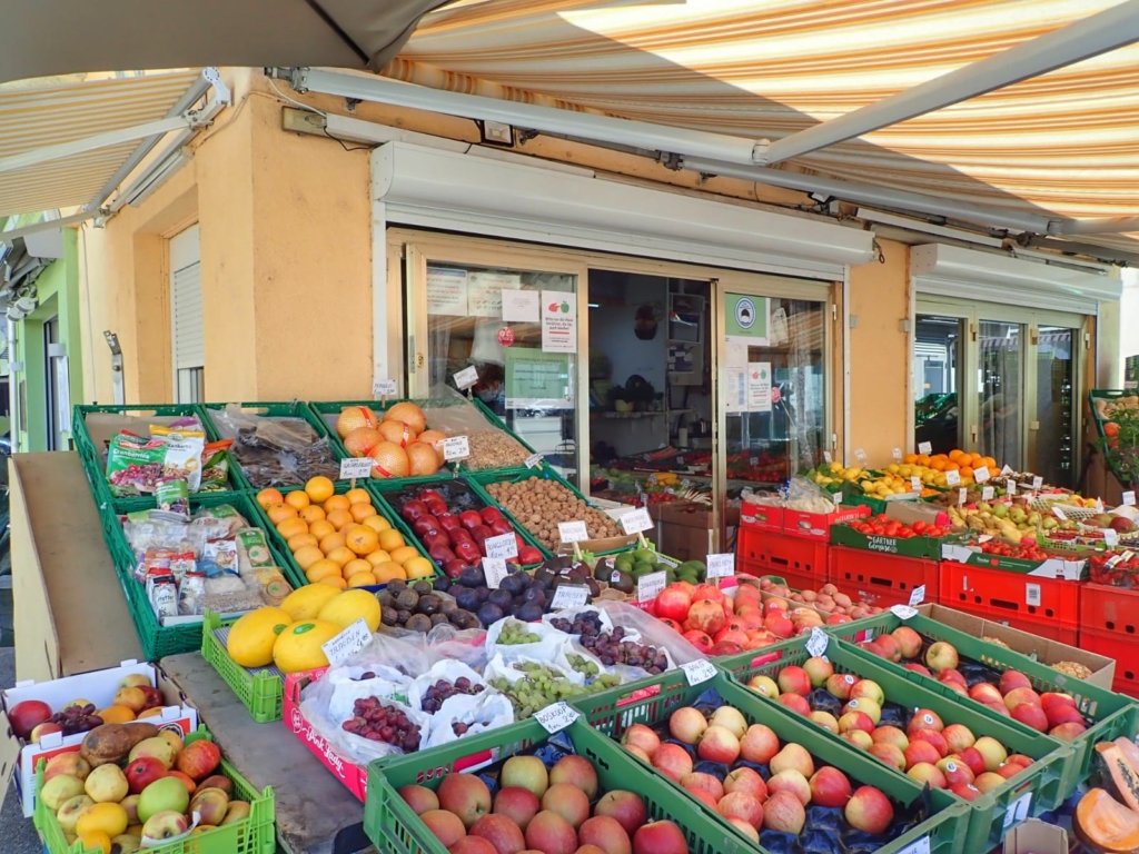 Karmelitermarkt warzywniak, Wieden